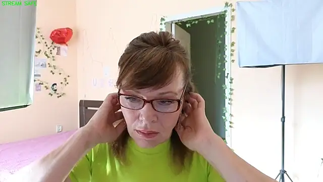 Snapshot of Miss_Moren chatting on 1, 8, 2026 Miss Moren online show from 1, 8, 2026