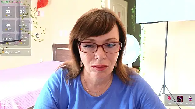 Snapshot of Miss_Moren chatting on 25, 7, 2026 Miss Moren online show from 25, 7, 2026