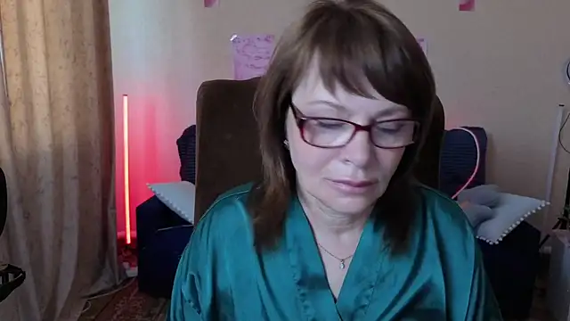 Snapshot of Miss_Moren chatting on 28, 6, 2026 Miss Moren online show from 28, 6, 2026