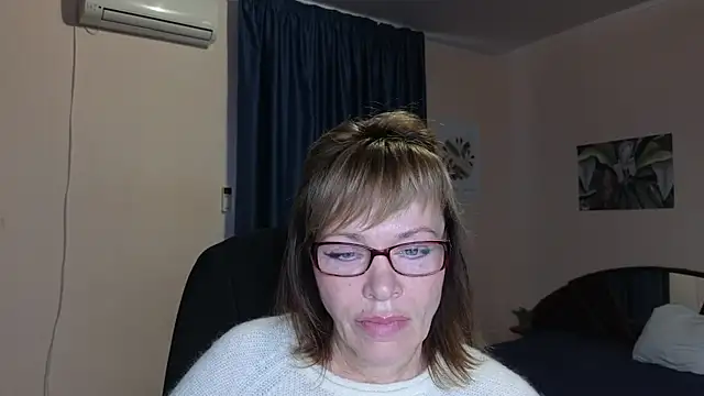 Miss Moren online show from 28, 9, 2025