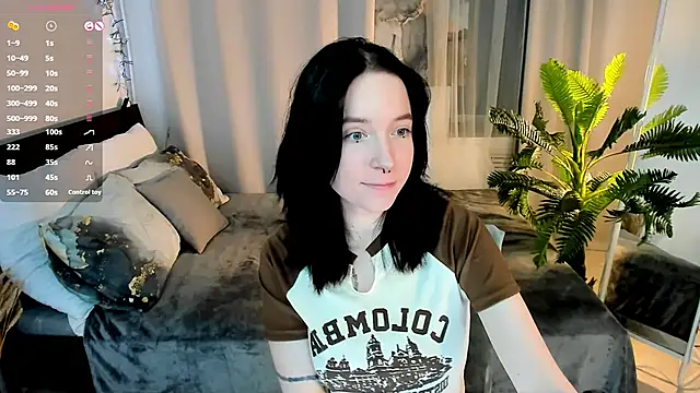 Snapshot of lilithlunna chatting on 11, 11, 2025 lilithlunna online show from 11, 11, 2025