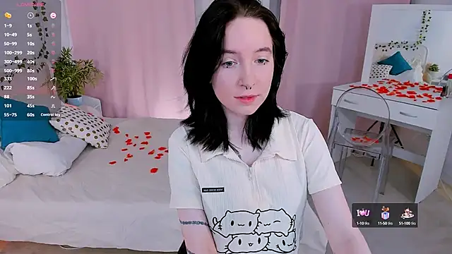 lilithlunna online show from 9, 9, 2025