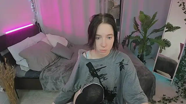 lilithlunna online show from 26, 9, 2025
