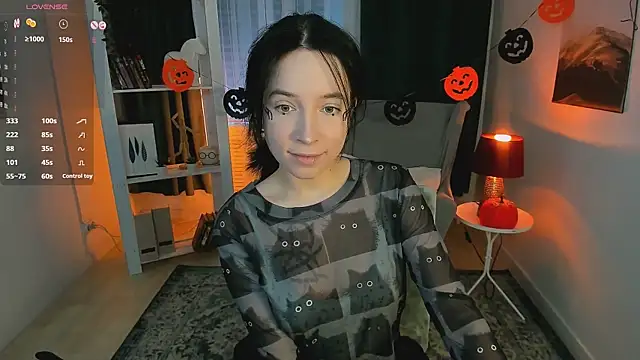 Snapshot of lilithlunna chatting on 2, 11, 2025 lilithlunna online show from 2, 11, 2025