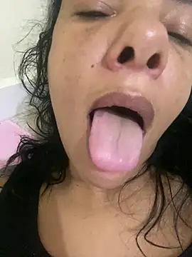 briannaa557 online show from 22, 12, 2024