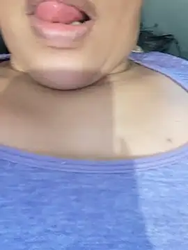 briannaa557 online show from 9, 1, 2025