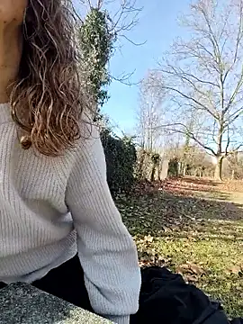 sansan2411 online show from 15, 1, 2026