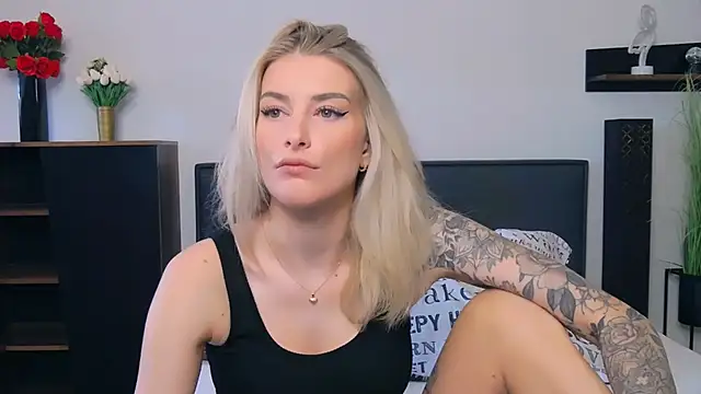 Lia Benini online show from 19, 3, 2026