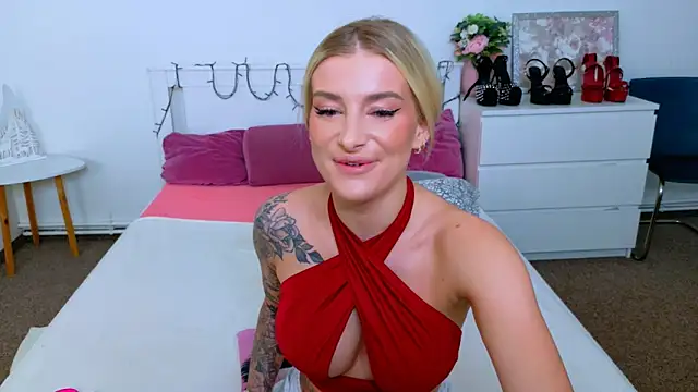 Lia Benini online show from 14, 4, 2026