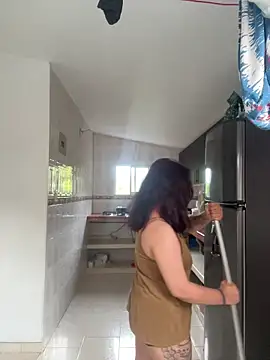 Ema kraus online show from 5, 4, 2026