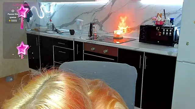 Sweet white chocolate online show from 27, 11, 2025