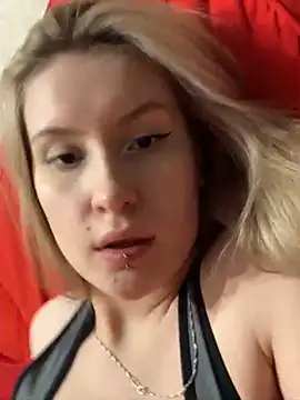 Sweet white chocolate online show from 16, 1, 2025