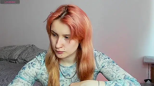 Snapshot of Sweet_white_chocolate chatting on 13, 5, 2026 Sweet white chocolate online show from 13, 5, 2026