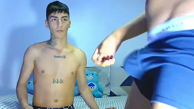 Angel xxx online show from 9, 3, 2025