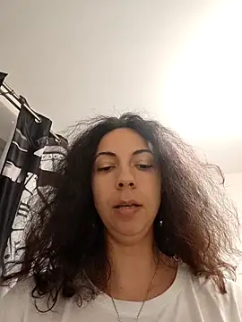 naughty69curls online show from 3, 11, 2025