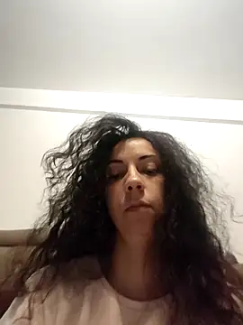 naughty69curls online show from 14, 4, 2026