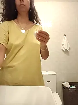 naughty69curls online show from 11, 11, 2025