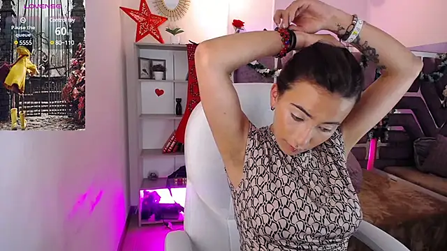 Camilaa1   online show from 19, 12, 2024