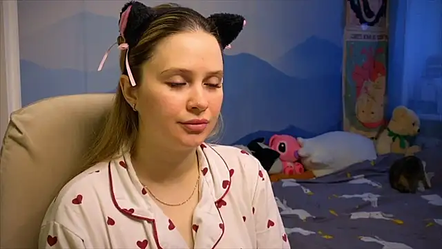 IlonaMurf online show from 15, 12, 2025