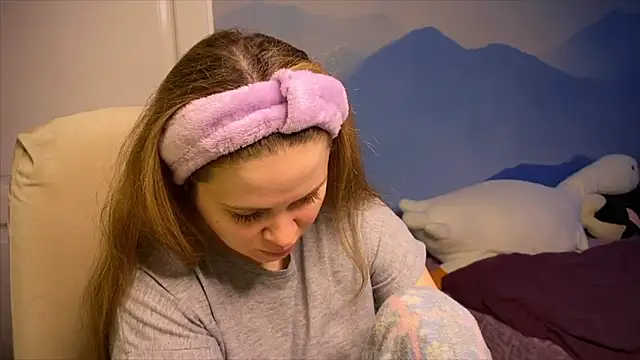 IlonaMurf online show from 27, 10, 2025