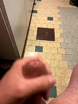 mikiss789 online show from 30, 10, 2025