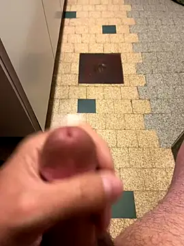 mikiss789 online show from 14, 10, 2025