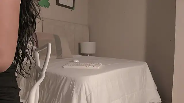  dakota a online show from 15, 3, 2026