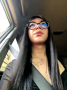 RoseCassie online show from 3, 11, 2025