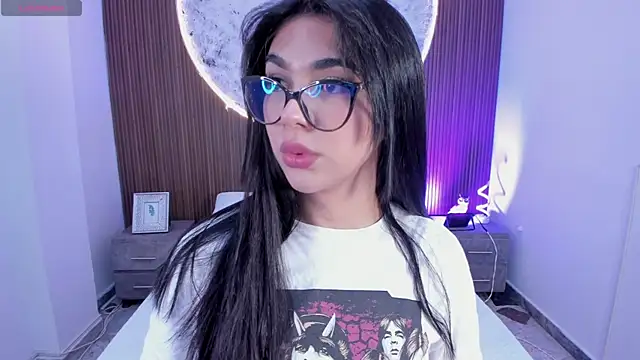 RoseCassie online show from 20, 12, 2025