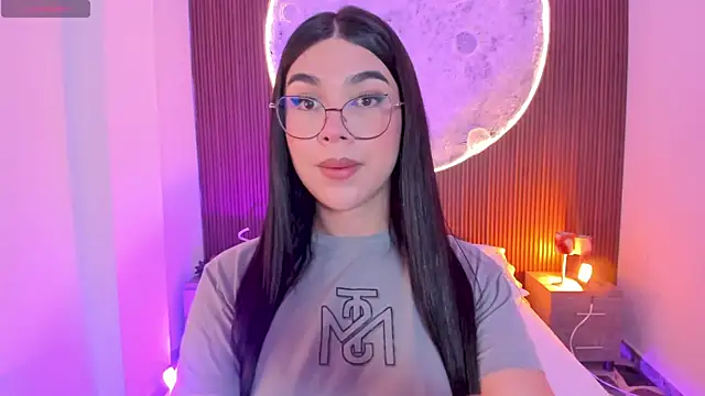Snapshot of RoseCassie chatting on 13, 7, 2026 RoseCassie online show from 13, 7, 2026