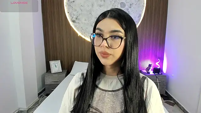 RoseCassie online show from 18, 12, 2025