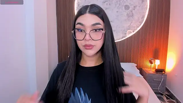 RoseCassie online show from 5, 5, 2026