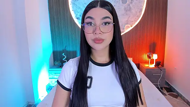 Snapshot of RoseCassie chatting on 17, 6, 2026 RoseCassie online show from 17, 6, 2026
