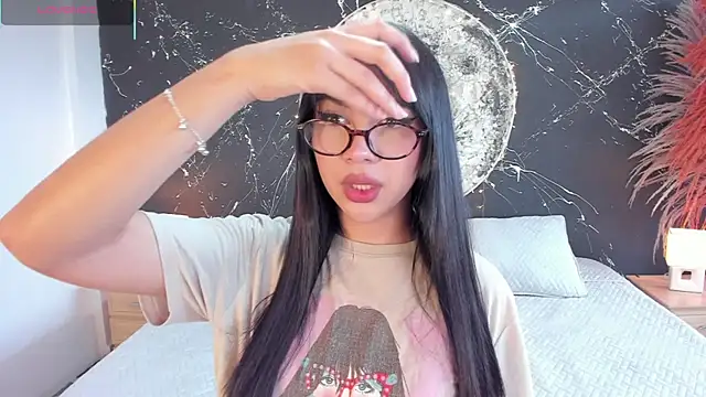 RoseCassie online show from 17, 12, 2025