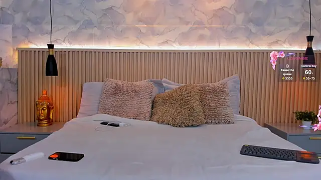 AinaraJimenez online show from 16, 10, 2025