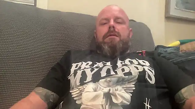 Thickirishcock850 online show from 5, 11, 2025