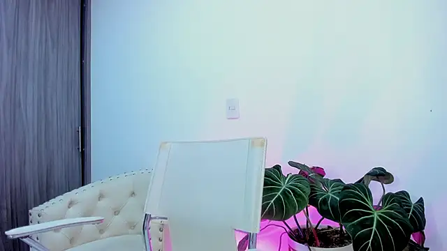 Sara Leblanc online show from 26, 11, 2025