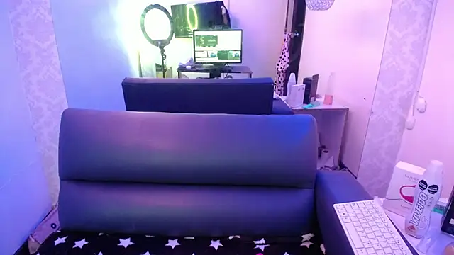 Snapshot of mia_collens chatting on 5, 2, 2026 mia collens online show from 5, 2, 2026
