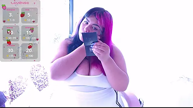 Snapshot of Pinky-Flower chatting on 7, 2, 2025 Pinky-Flower online show from 7, 2, 2025