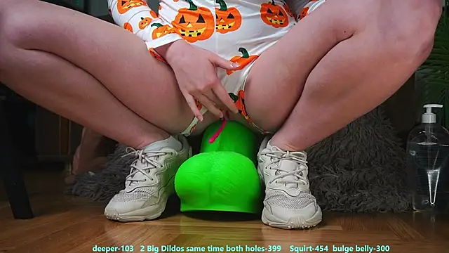 Snapshot of Kisakis chatting on 4, 10, 2025 Kisakis online show from 4, 10, 2025