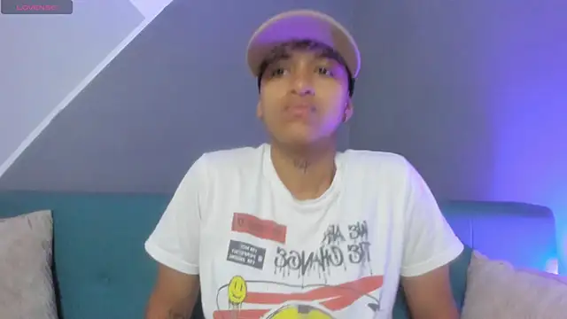 Dominick jones online show from 2, 3, 2025