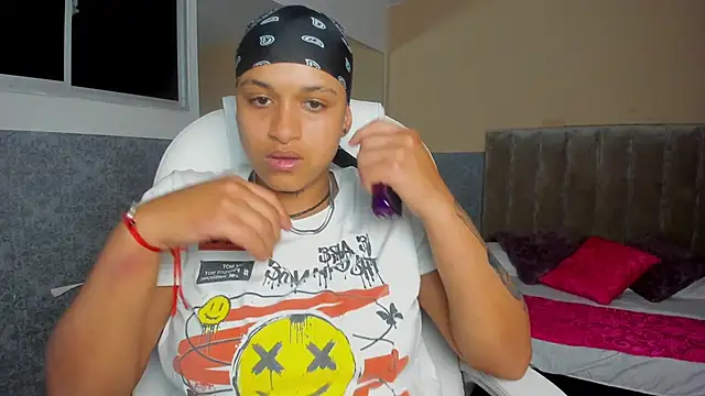 Dominick jones online show from 9, 9, 2025