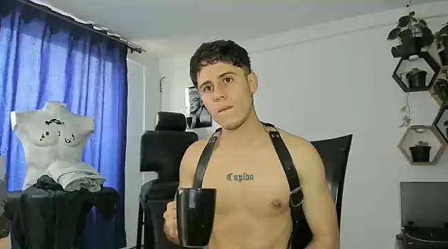 Snapshot of Antonello_Vannucci chatting on 12, 3, 2025 Antonello Vannucci online show from 12, 3, 2025