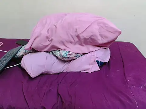 beverlyxxxx online show from 19, 12, 2024