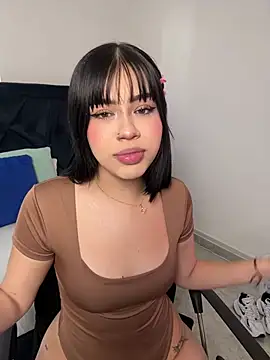 Lily Woodz online show from 27, 2, 2026