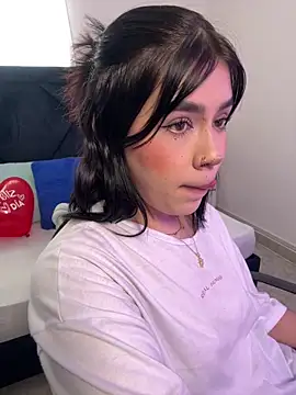 Lily Woodz online show from 16, 2, 2026