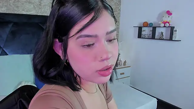 Snapshot of Lily_Woodz chatting on 29, 11, 2025 Lily Woodz online show from 29, 11, 2025