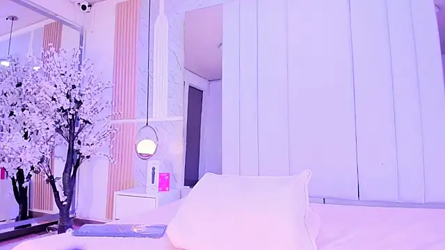 salomebenz online show from 19, 2, 2026