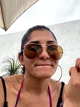 AlejandritaMilano online show from 27, 11, 2025