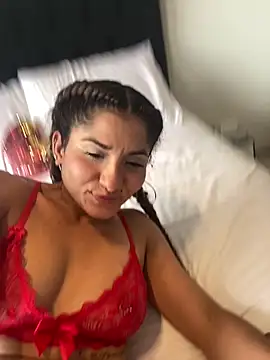 AlejandritaMilano online show from 14, 2, 2026